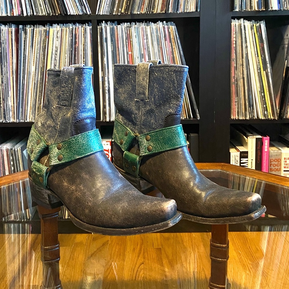 Old Gringo Distressed Green and Brown Ankle Boots